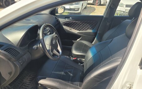 Hyundai Solaris II рестайлинг, 2016 год, 946 000 рублей, 5 фотография