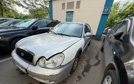 Hyundai Sonata IV рестайлинг, 2004 год, 99 000 рублей, 4 фотография