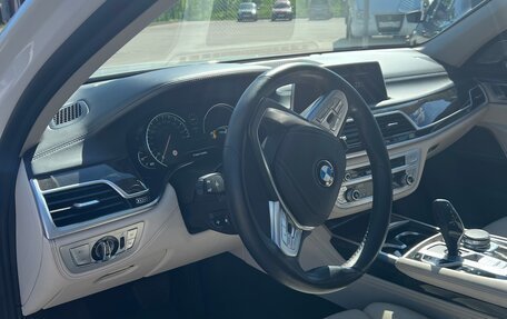 BMW 7 серия, 2018 год, 5 000 000 рублей, 11 фотография