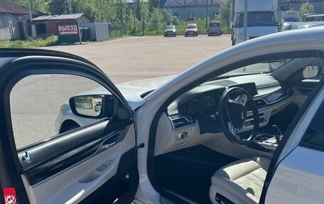 BMW 7 серия, 2018 год, 5 000 000 рублей, 10 фотография