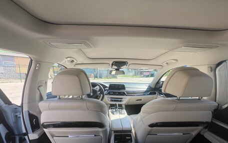 BMW 7 серия, 2018 год, 5 000 000 рублей, 16 фотография