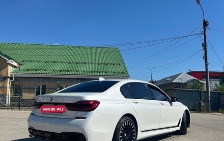 BMW 7 серия, 2018 год, 5 000 000 рублей, 7 фотография