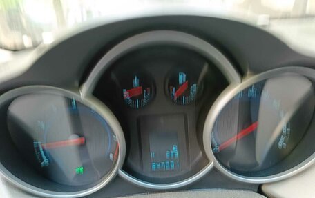 Chevrolet Cruze II, 2014 год, 950 000 рублей, 10 фотография