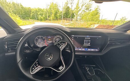 Volkswagen Touareg III, 2020 год, 6 150 000 рублей, 3 фотография