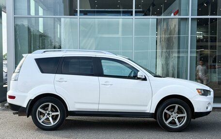 Mitsubishi Outlander III рестайлинг 3, 2010 год, 885 000 рублей, 5 фотография