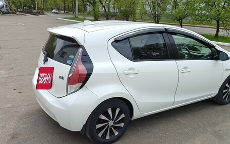 Toyota Aqua I, 2015 год, 820 000 рублей, 4 фотография