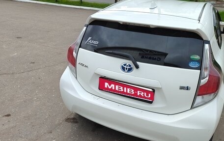 Toyota Aqua I, 2015 год, 820 000 рублей, 7 фотография