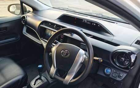Toyota Aqua I, 2015 год, 820 000 рублей, 31 фотография