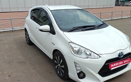 Toyota Aqua I, 2015 год, 820 000 рублей, 24 фотография