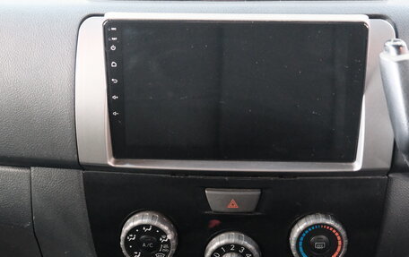 Toyota bB II рестайлинг, 2007 год, 679 000 рублей, 16 фотография