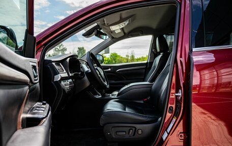 Toyota Highlander III, 2019 год, 3 900 000 рублей, 12 фотография