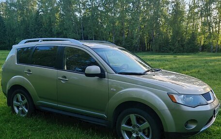 Mitsubishi Outlander III рестайлинг 3, 2008 год, 1 149 000 рублей, 7 фотография