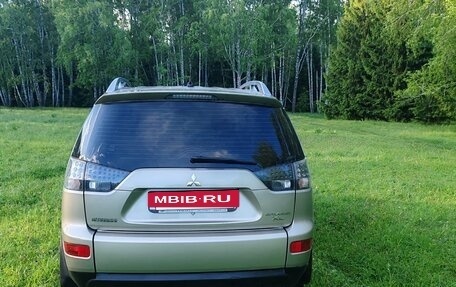 Mitsubishi Outlander III рестайлинг 3, 2008 год, 1 149 000 рублей, 3 фотография