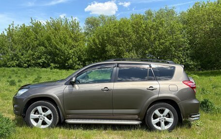 Toyota RAV4, 2010 год, 1 695 000 рублей, 2 фотография