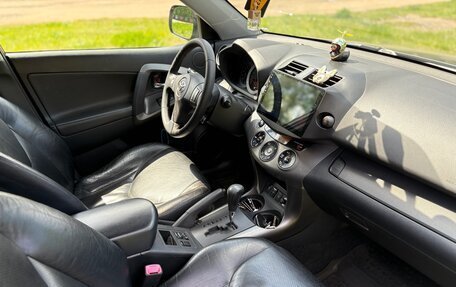 Toyota RAV4, 2010 год, 1 695 000 рублей, 9 фотография