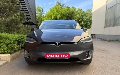 Tesla Model X I, 2018 год, 4 400 000 рублей, 3 фотография