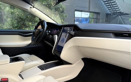 Tesla Model X I, 2018 год, 4 400 000 рублей, 27 фотография