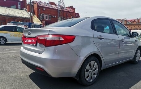 KIA Rio III рестайлинг, 2014 год, 700 000 рублей, 2 фотография
