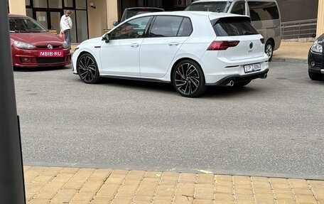 Volkswagen Golf GTI, 2020 год, 4 050 000 рублей, 15 фотография