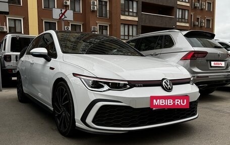 Volkswagen Golf GTI, 2020 год, 4 050 000 рублей, 16 фотография