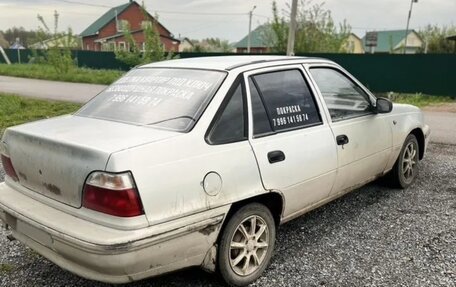 Daewoo Nexia I рестайлинг, 2004 год, 64 000 рублей, 3 фотография