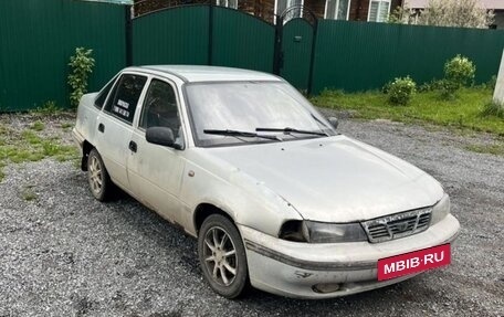 Daewoo Nexia I рестайлинг, 2004 год, 64 000 рублей, 2 фотография