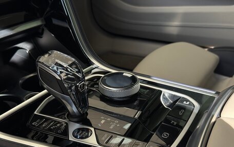 BMW 8 серия, 2021 год, 13 500 000 рублей, 10 фотография