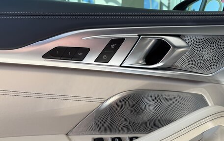 BMW 8 серия, 2021 год, 13 500 000 рублей, 11 фотография