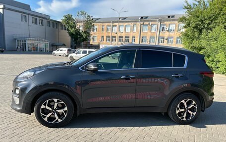 KIA Sportage IV рестайлинг, 2020 год, 2 300 000 рублей, 3 фотография