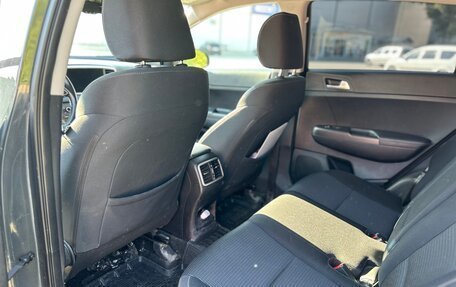 KIA Sportage IV рестайлинг, 2020 год, 2 300 000 рублей, 11 фотография