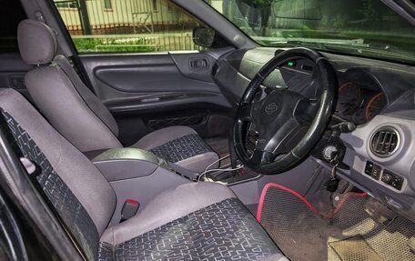 Nissan Avenir II, 2002 год, 600 000 рублей, 7 фотография