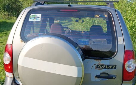 Chevrolet Niva I рестайлинг, 2011 год, 505 000 рублей, 5 фотография