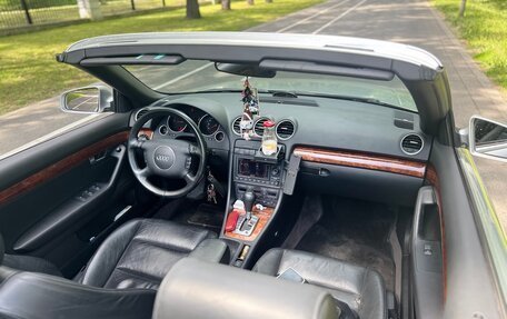 Audi A4, 2004 год, 1 100 000 рублей, 17 фотография