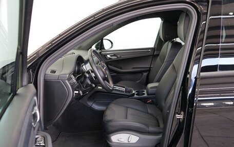 Porsche Macan I рестайлинг, 2022 год, 6 700 518 рублей, 7 фотография
