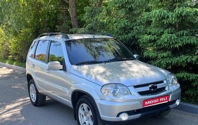 Chevrolet Niva I рестайлинг, 2011 год, 590 000 рублей, 1 фотография
