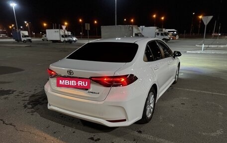 Toyota Corolla, 2022 год, 2 365 000 рублей, 5 фотография