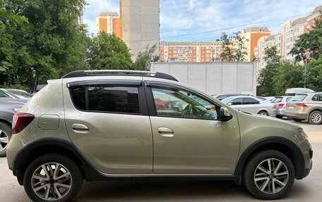 Renault Sandero II рестайлинг, 2016 год, 940 000 рублей, 3 фотография