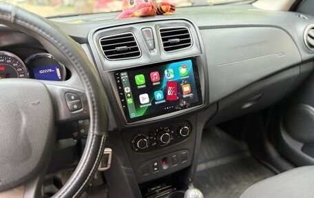 Renault Sandero II рестайлинг, 2016 год, 940 000 рублей, 7 фотография