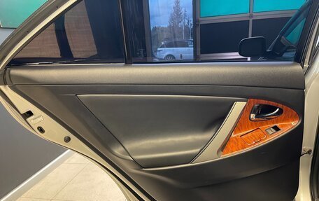 Toyota Camry, 2008 год, 1 150 000 рублей, 16 фотография