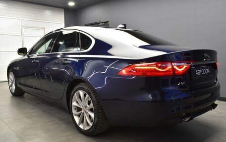 Jaguar XF II, 2016 год, 2 250 000 рублей, 5 фотография