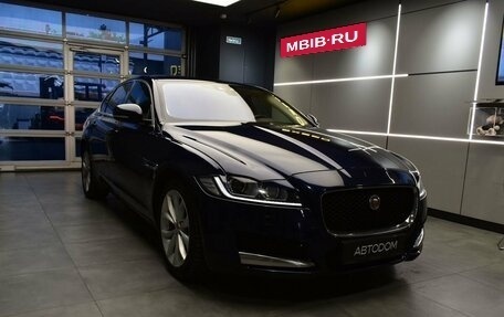 Jaguar XF II, 2016 год, 2 250 000 рублей, 3 фотография