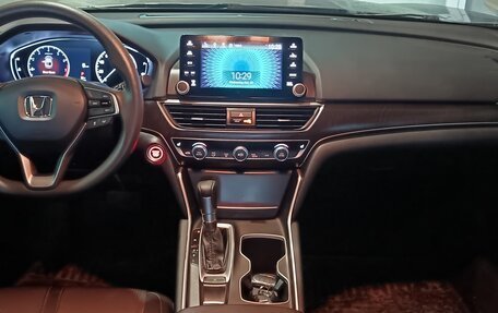 Honda Accord IX рестайлинг, 2020 год, 2 000 000 рублей, 12 фотография