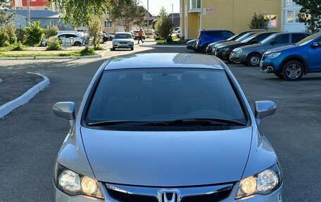 Honda Civic VIII, 2008 год, 700 000 рублей, 3 фотография