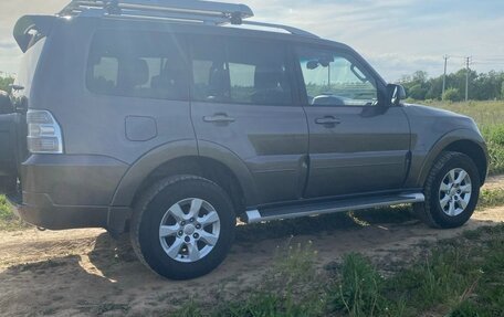 Mitsubishi Pajero IV, 2011 год, 1 800 000 рублей, 4 фотография