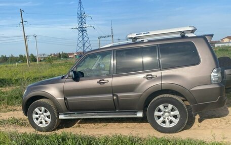 Mitsubishi Pajero IV, 2011 год, 1 800 000 рублей, 5 фотография