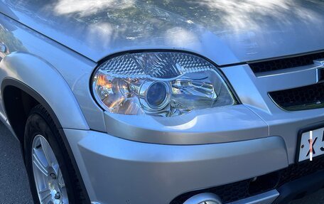 Chevrolet Niva I рестайлинг, 2011 год, 590 000 рублей, 12 фотография