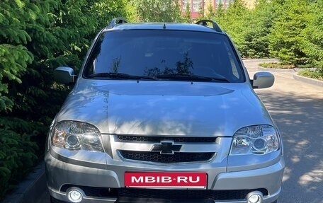 Chevrolet Niva I рестайлинг, 2011 год, 590 000 рублей, 7 фотография
