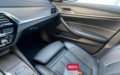 BMW 5 серия, 2018 год, 4 150 000 рублей, 4 фотография