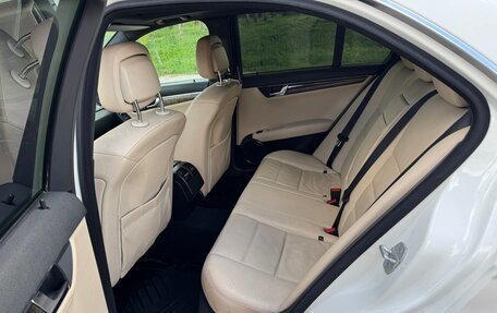 Mercedes-Benz C-Класс, 2007 год, 1 200 000 рублей, 26 фотография