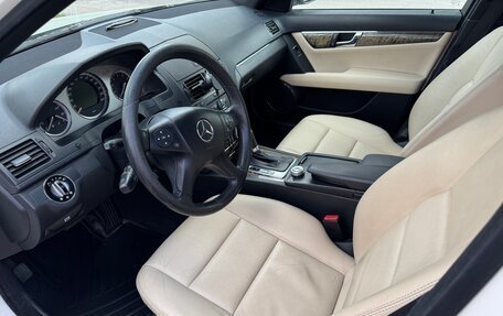 Mercedes-Benz C-Класс, 2007 год, 1 200 000 рублей, 29 фотография